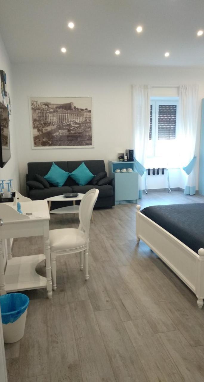 Suite Napoletana Naples Exterior photo