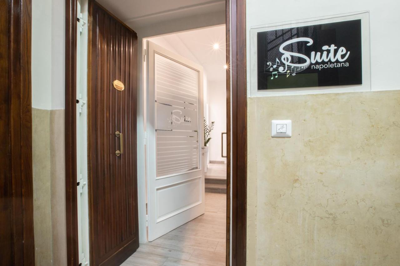 Suite Napoletana Naples Exterior photo