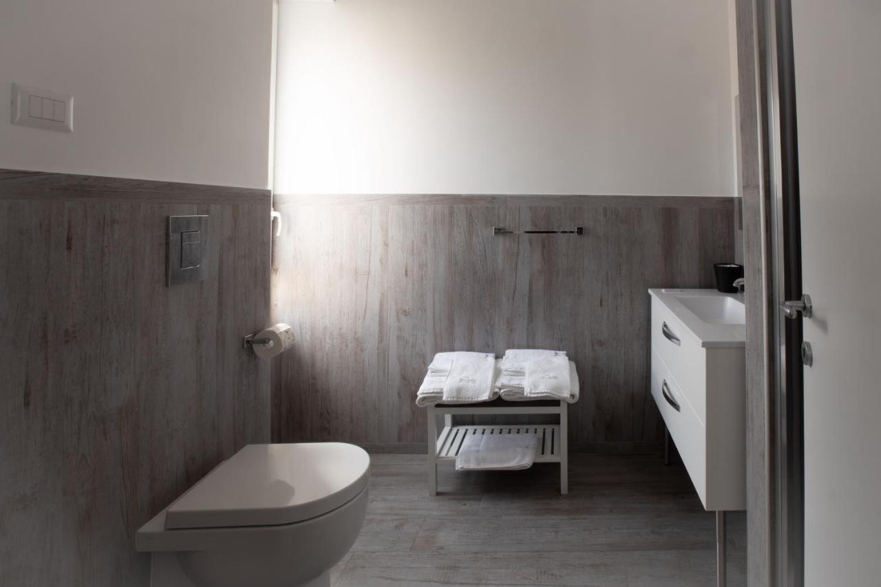 Suite Napoletana Naples Exterior photo